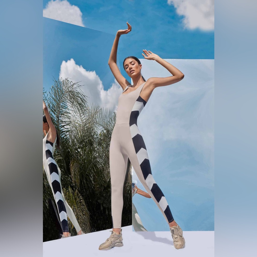 Port de Bras Arrow Unitard, Shake, Medium
